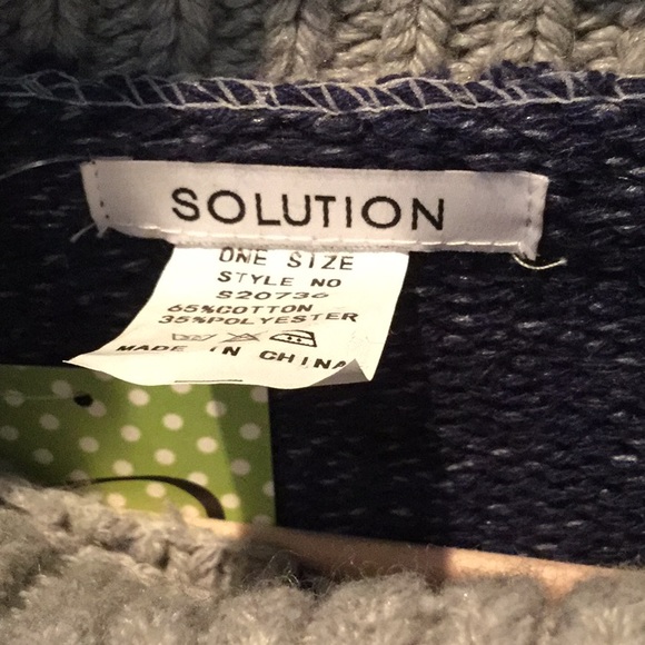 Solution Sweater - Picture 3 of 4